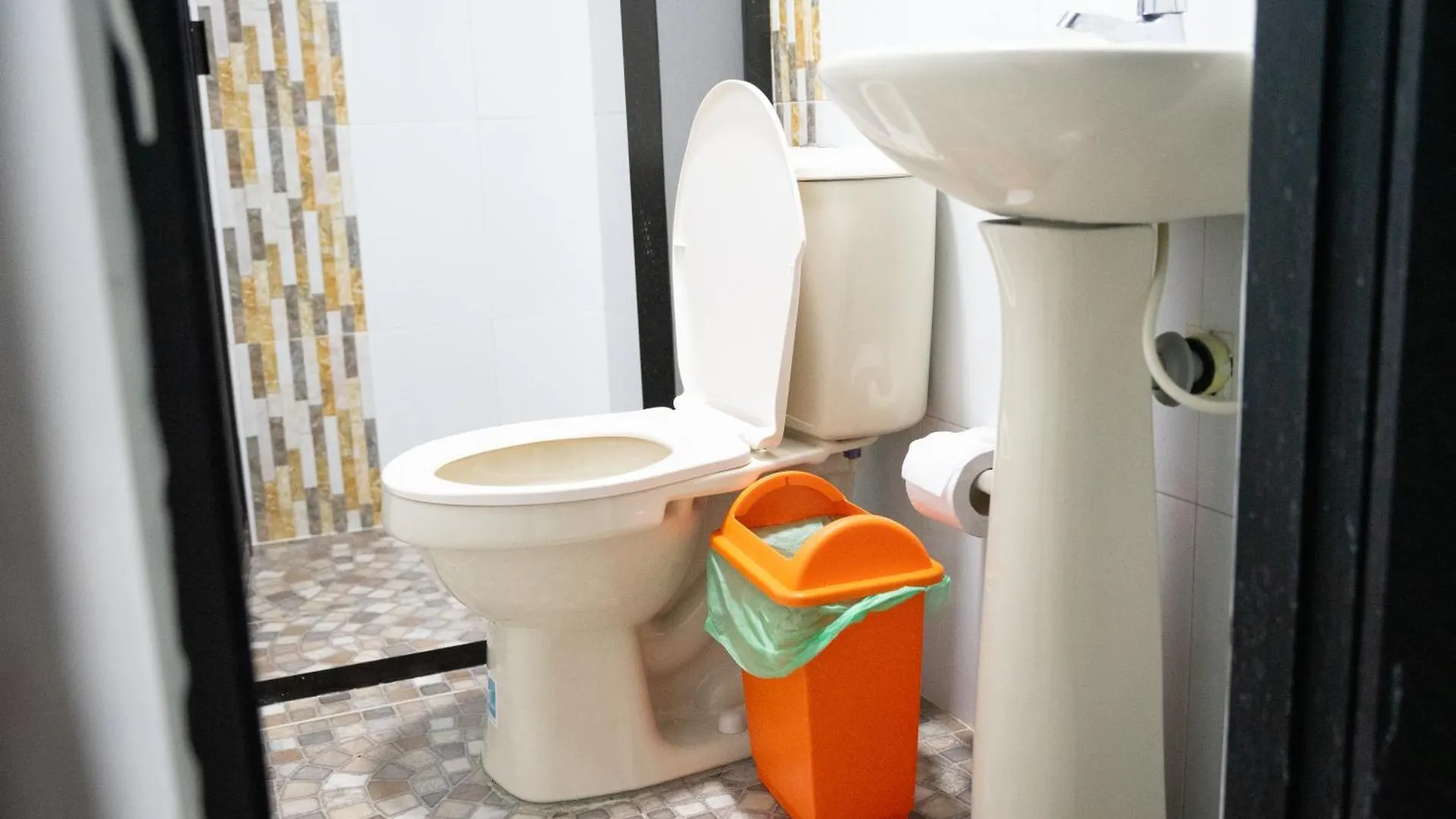 מדיין Hotel Laureles De Aburra