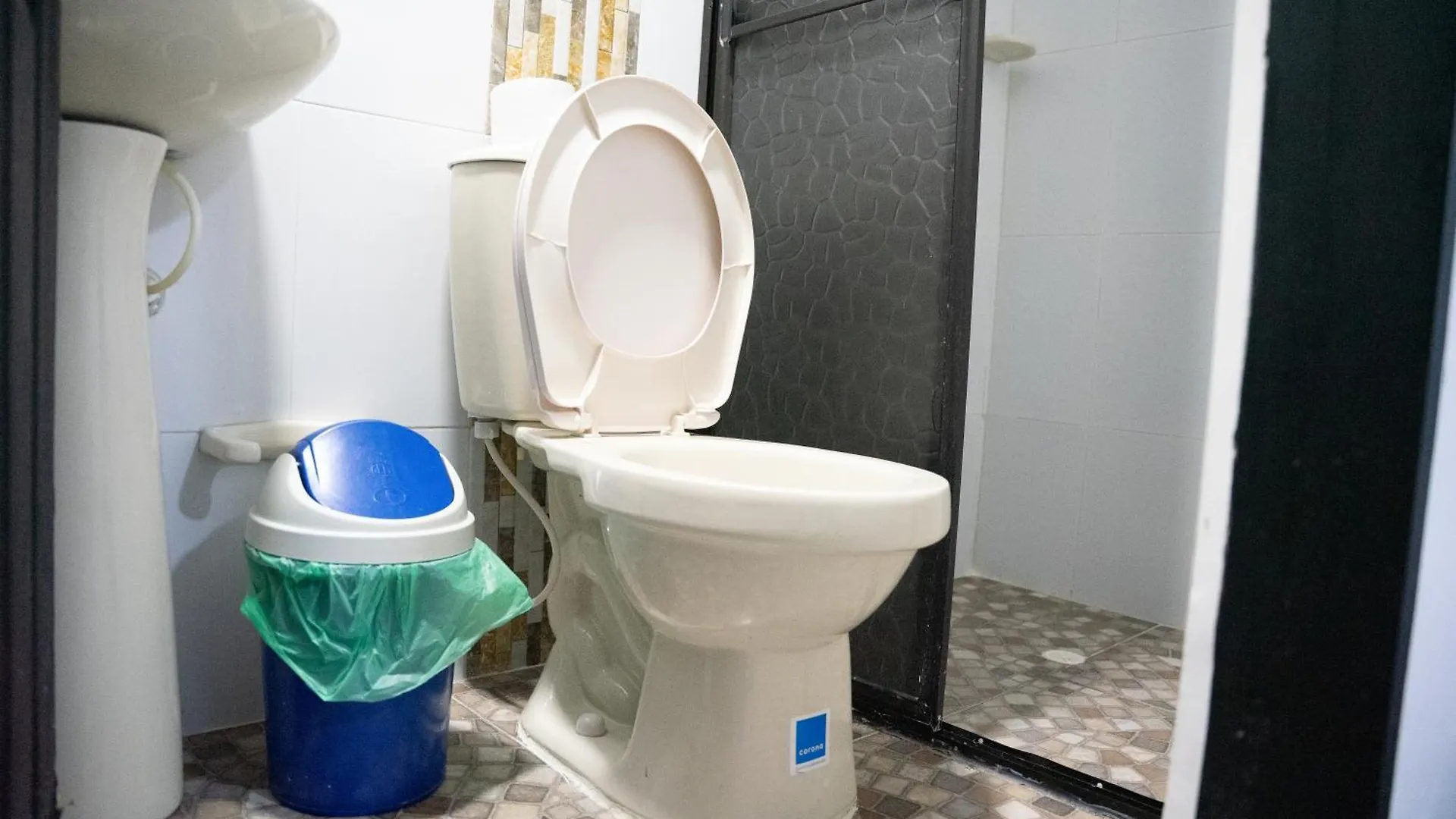 מדיין Hotel Laureles De Aburra